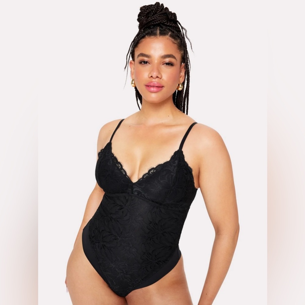 Yitty body suit NWT